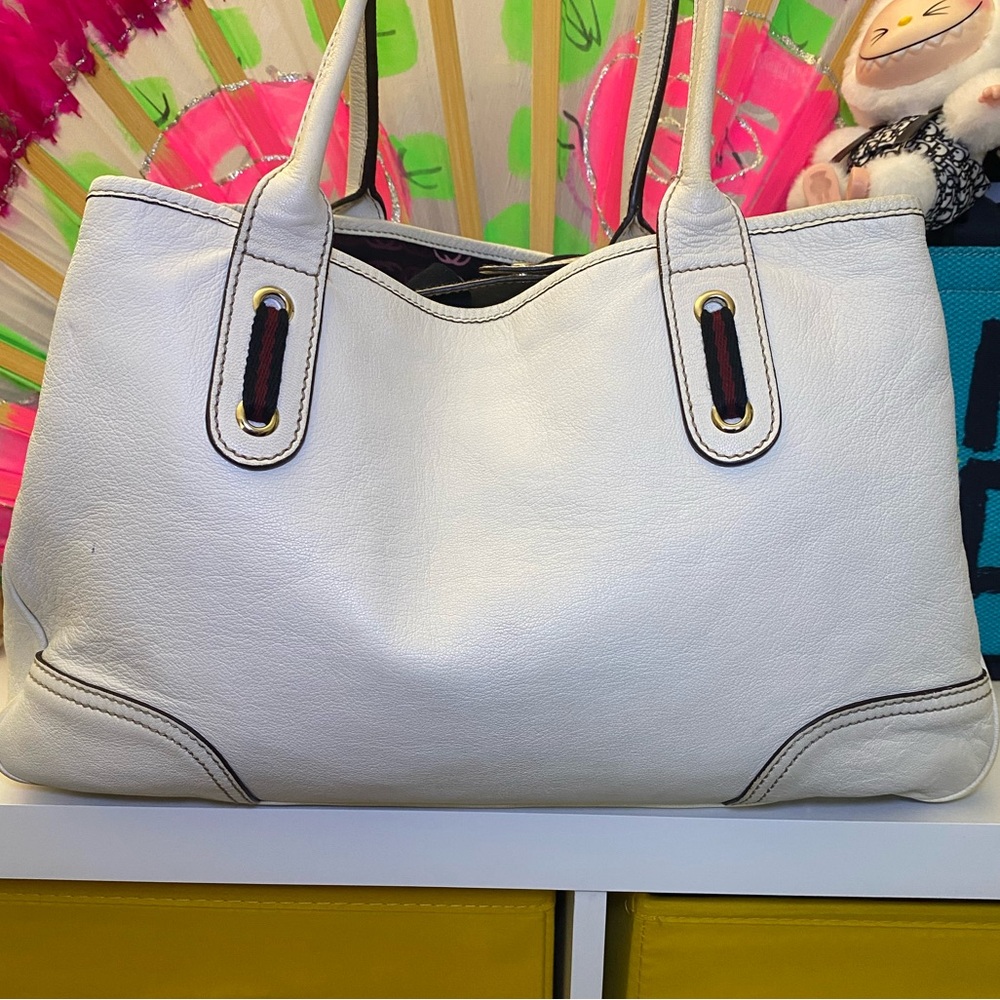Gucci White Guccissima Princy Tote Bag - Picture 15 of 15